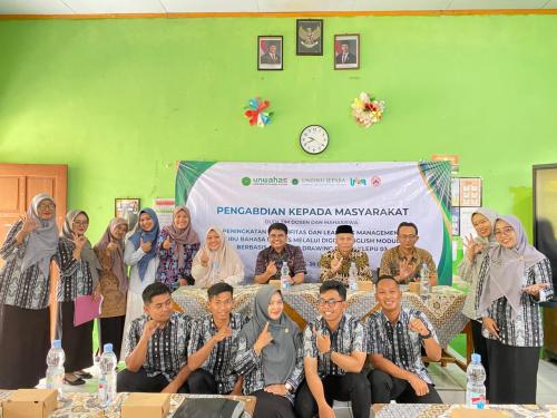 Tim Unisnu–Unwahas Dampingi Guru SDN 3 Klepu Tingkatkan Keterampilan Digital melalui AMALISH