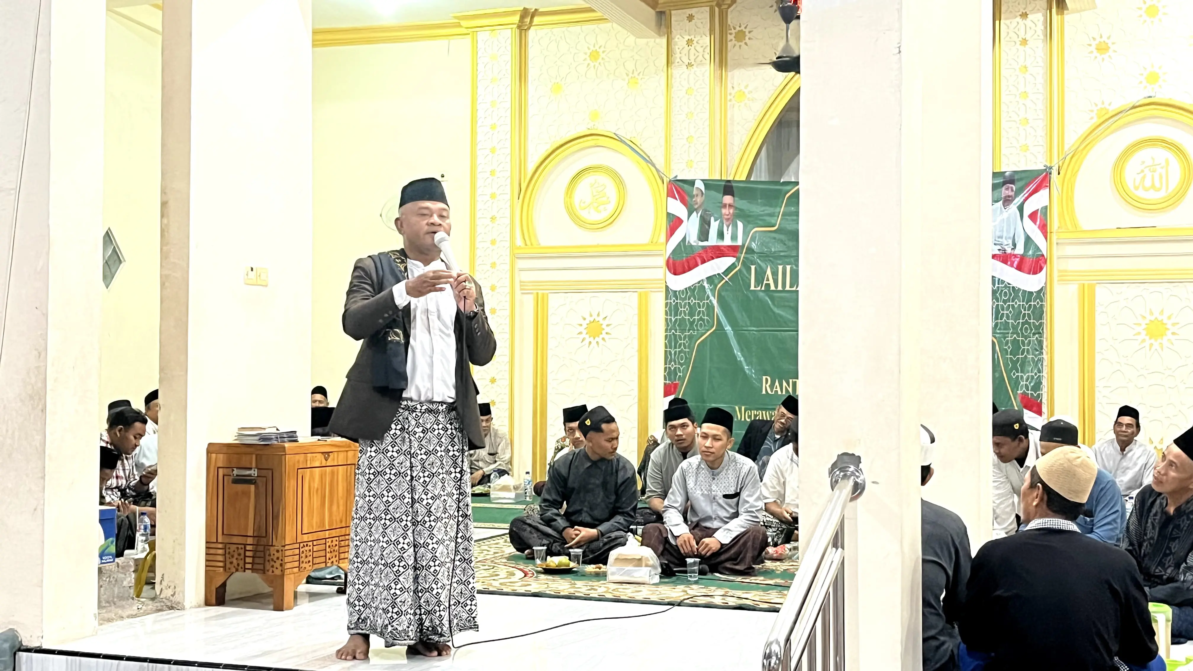 Ranting NU Kayangan Gelar Lailatul ljtima' di Pesantren Izzatul Qur'an