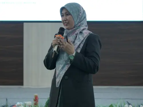 Satu-satunya Perempuan di Jajaran Rektorat, Dr. Wafi Ali Hajjaj Ingatkan Mahasiswa At-Taqwa: IPK Bukan Segalanya